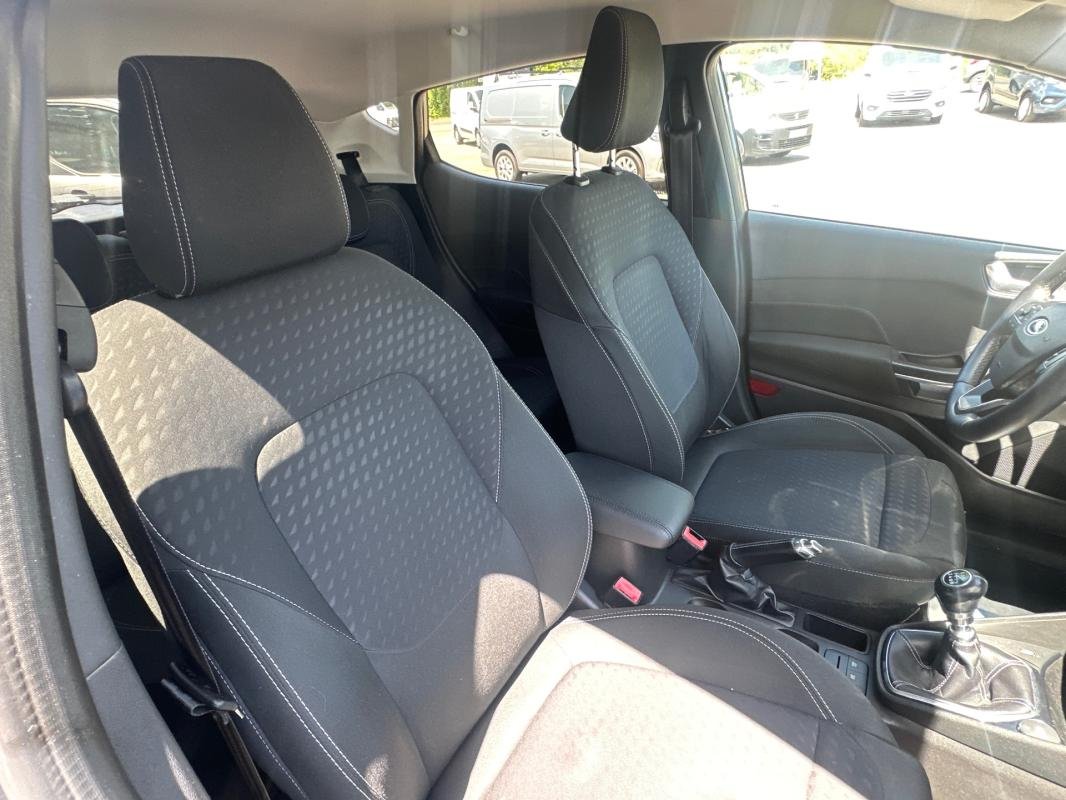 Ford Fiesta - Photo 8
