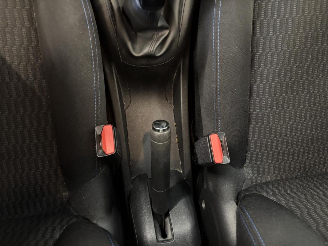 Peugeot 208 - Photo 23