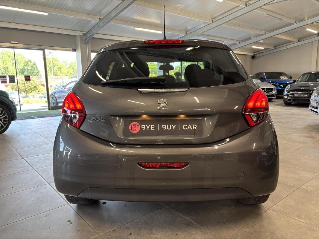 Peugeot 208 - Photo 7