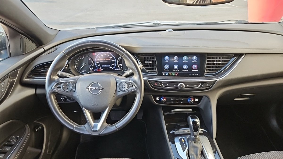 Opel Insignia Sports Tourer - Photo 15