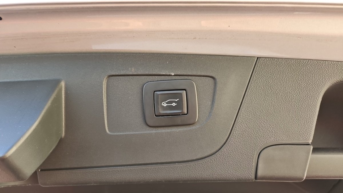 Opel Insignia Sports Tourer - Photo 10