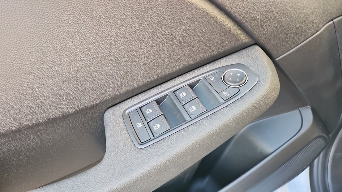 Renault Clio - Photo 24