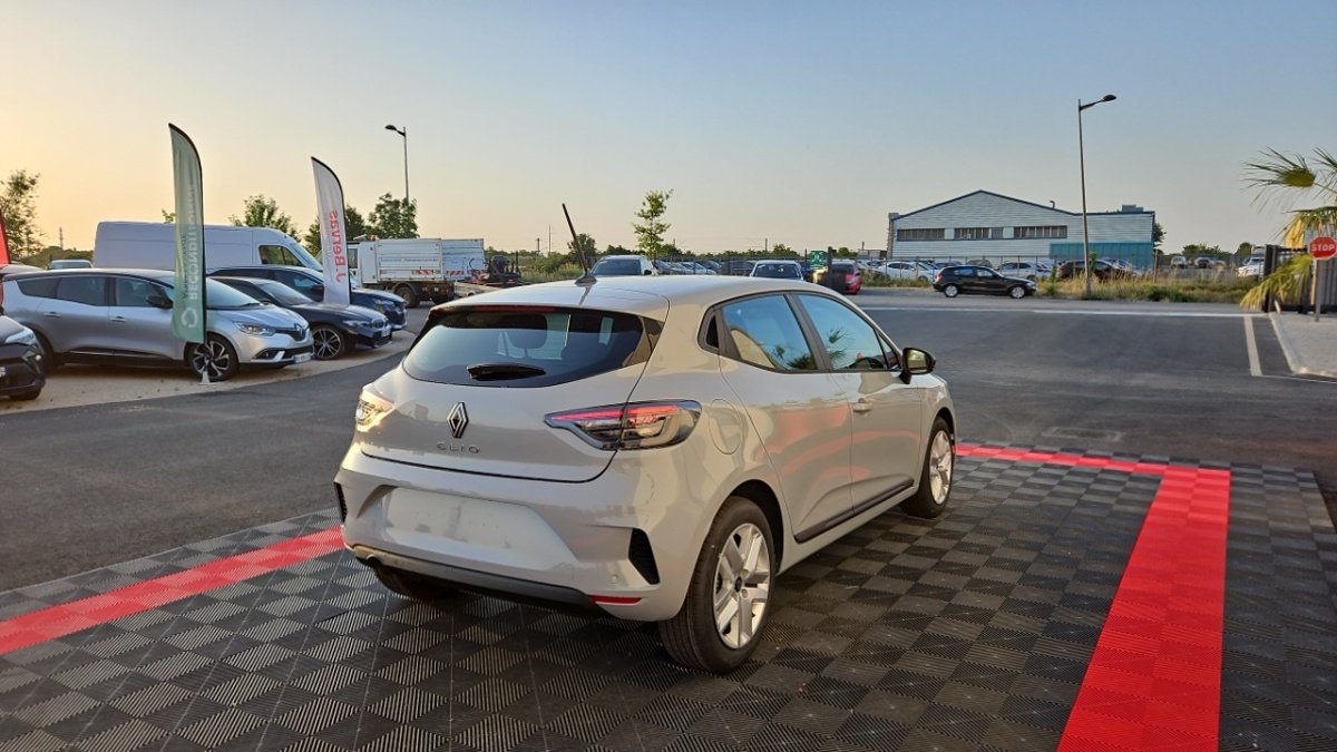 Renault Clio - Photo 5