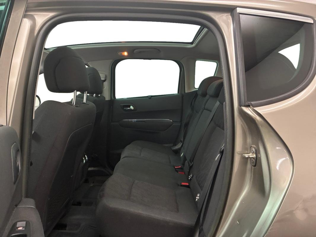 Peugeot 3008 - Photo 14