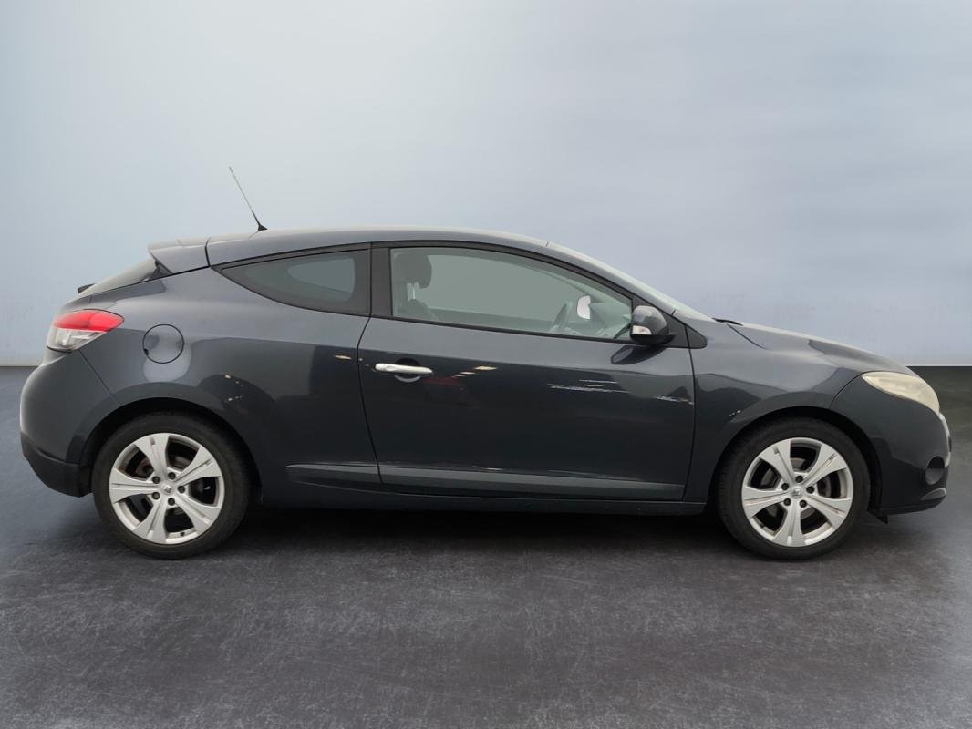 Renault Mégane Coupé - Photo 6