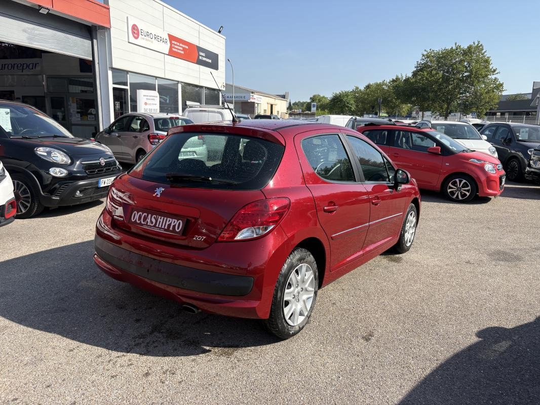Peugeot 207 - Photo 5