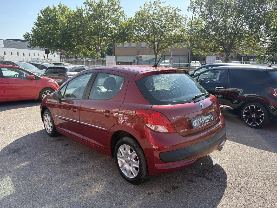 Peugeot 207 - Photo 6