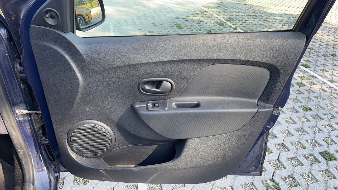 Dacia Sandero - Photo 22