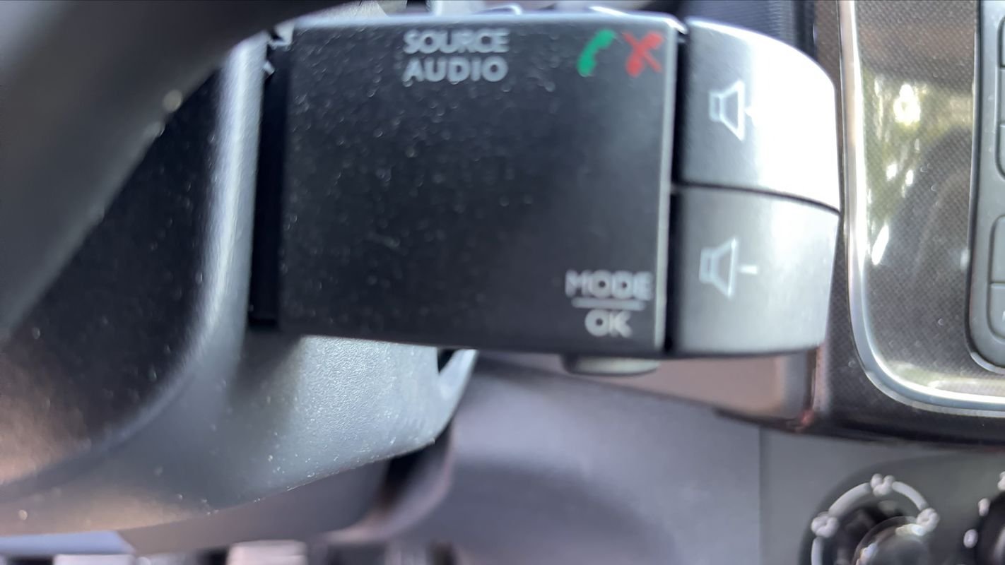 Dacia Sandero - Photo 28