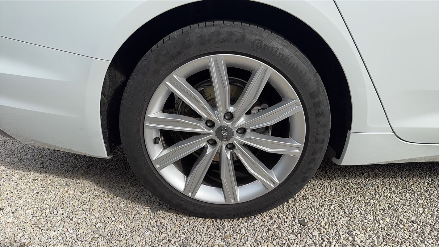 Audi A6 Avant - Photo 15