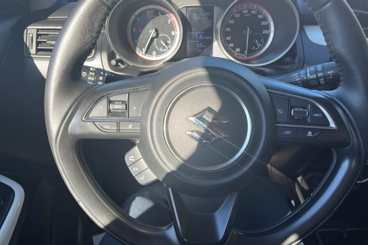 Suzuki Swift - Photo 21