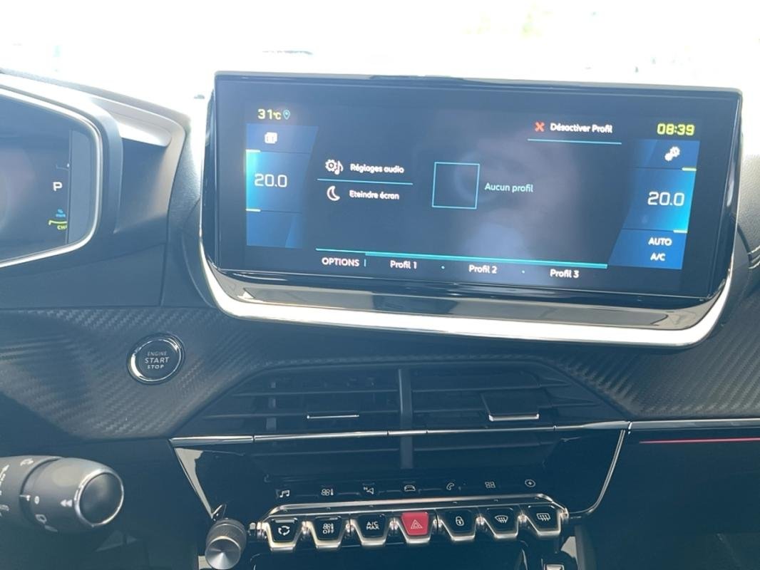 Peugeot E-208 - Photo 12