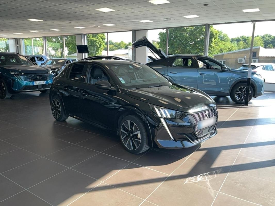 Peugeot E-208 - Photo 3