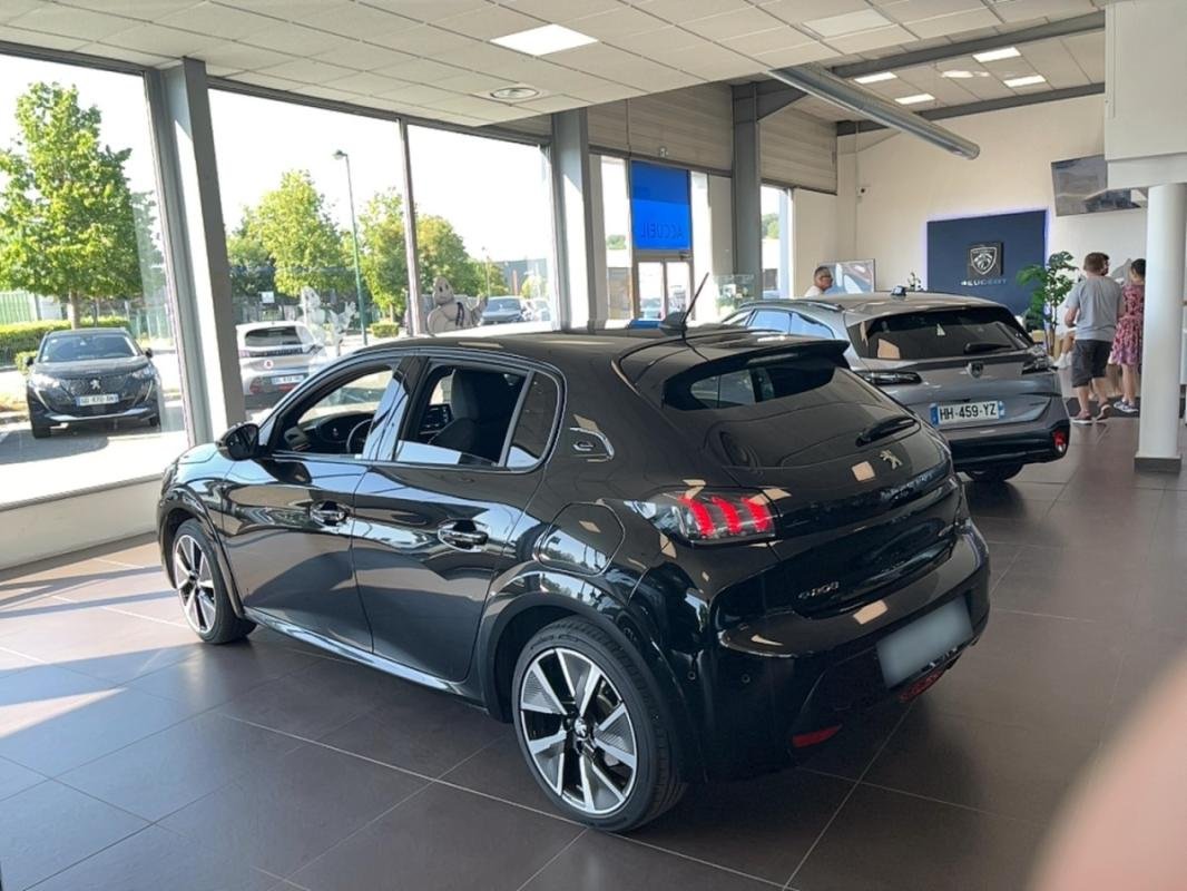 Peugeot E-208 - Photo 7
