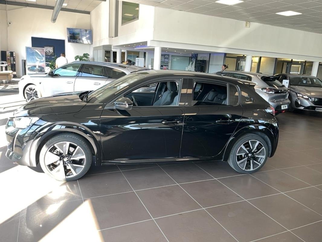Peugeot E-208 - Photo 8