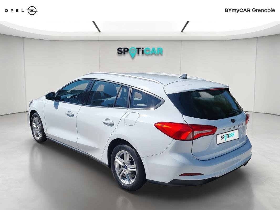 Ford Focus - Photo 3