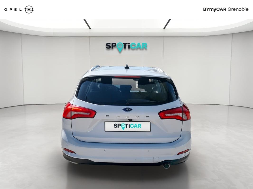 Ford Focus - Photo 4