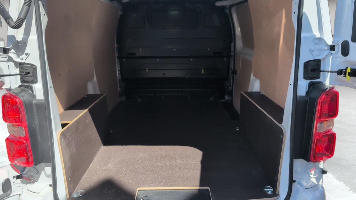 Opel Vivaro - Photo 12