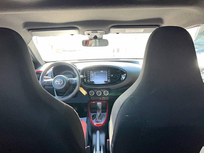 Toyota aygo x - Photo 11