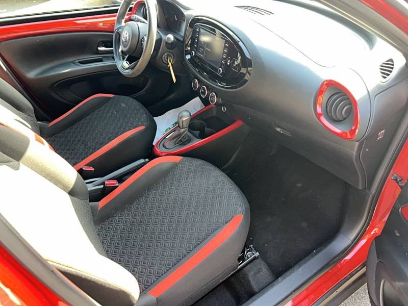 Toyota aygo x - Photo 12