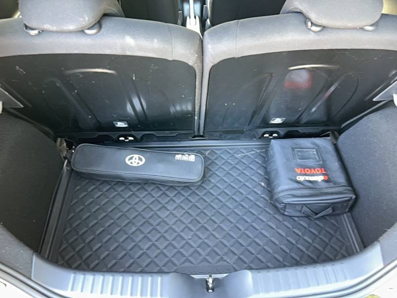 Toyota aygo x - Photo 14