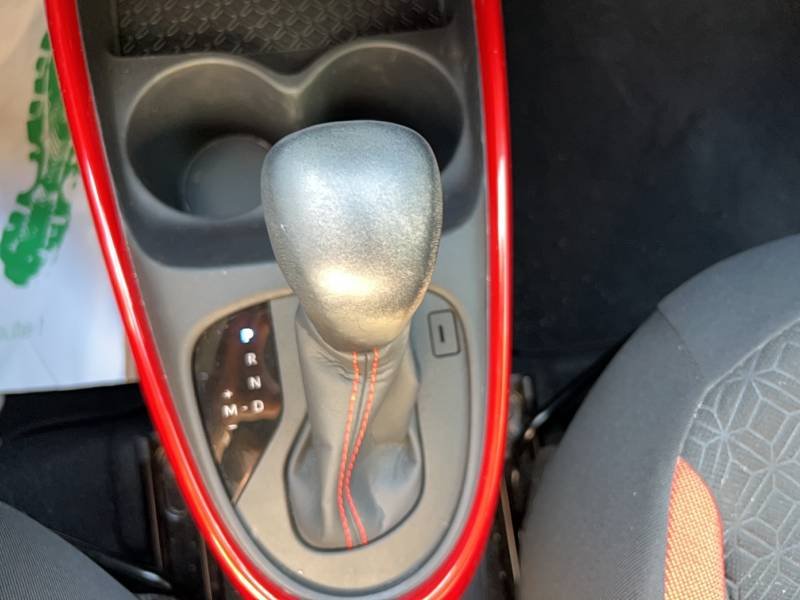Toyota aygo x - Photo 39