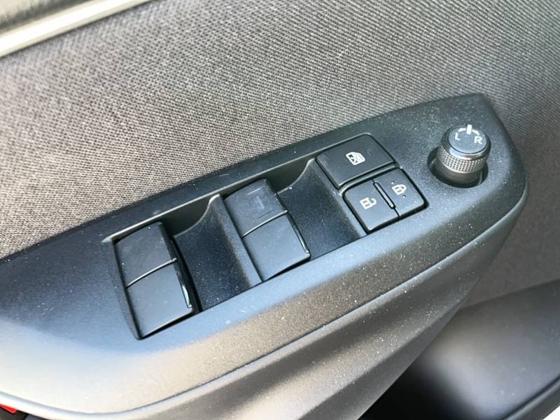 Toyota Yaris - Photo 25