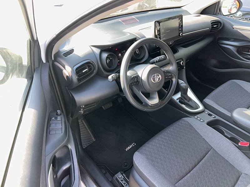 Toyota Yaris - Photo 10