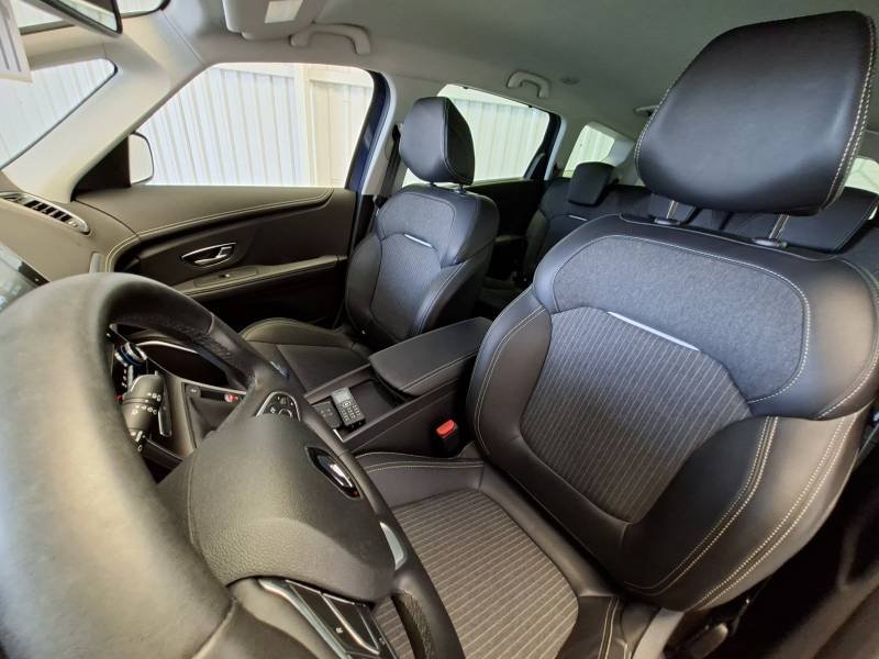 Renault Grand Scénic - Photo 19