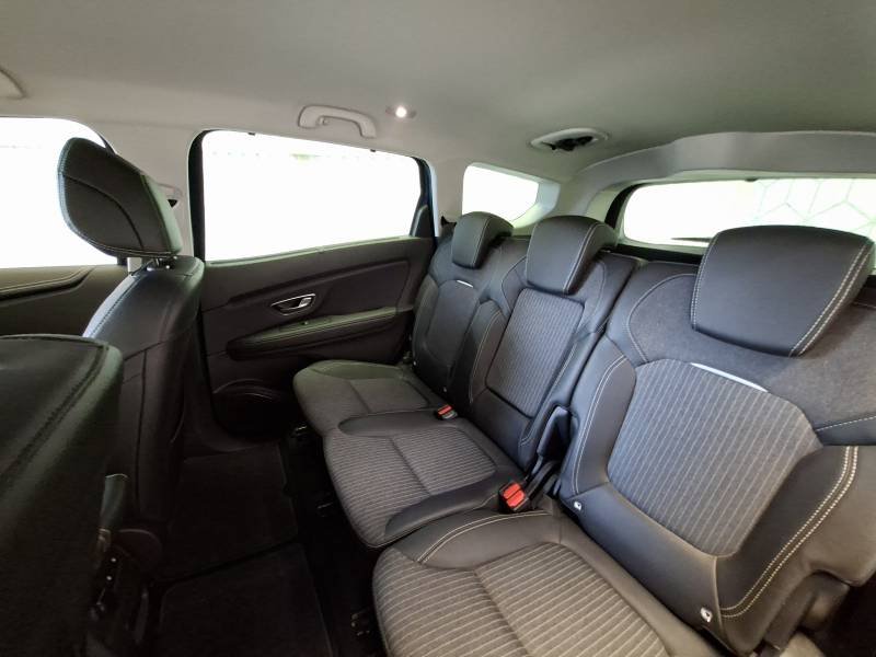 Renault Grand Scénic - Photo 21