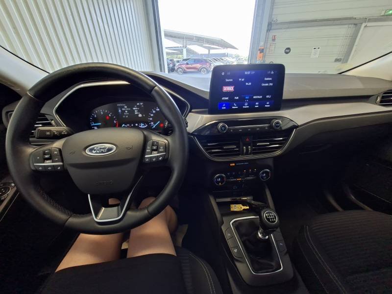 Ford Kuga - Photo 11