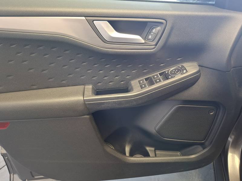 Ford Kuga - Photo 16