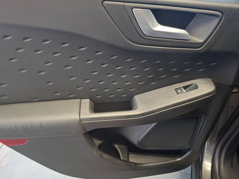 Ford Kuga - Photo 21