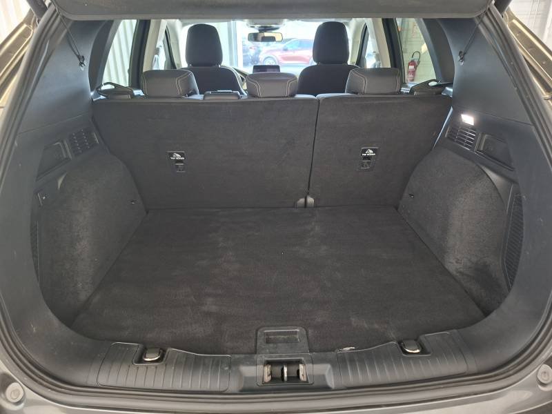 Ford Kuga - Photo 24