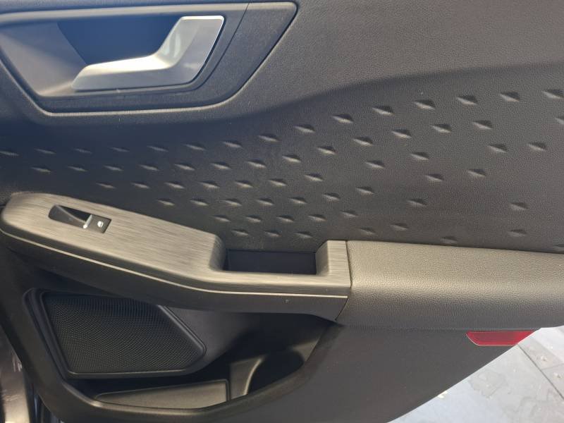 Ford Kuga - Photo 26