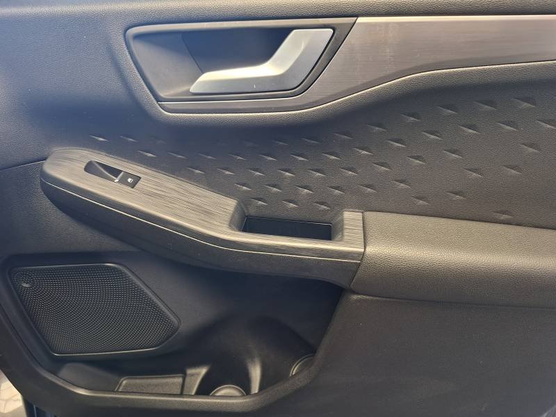 Ford Kuga - Photo 31