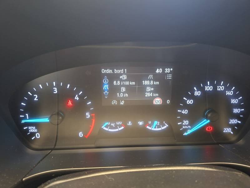 Ford Kuga - Photo 33