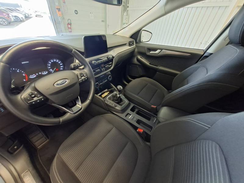 Ford Kuga - Photo 10