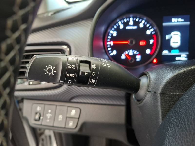 Kia Stonic - Photo 23