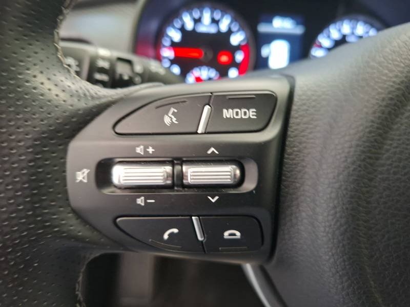 Kia Stonic - Photo 25