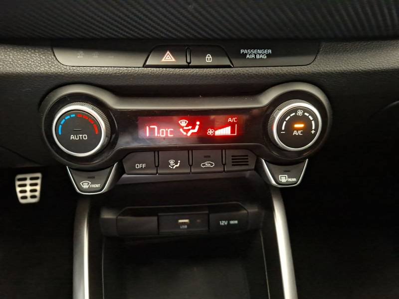 Kia Stonic - Photo 31