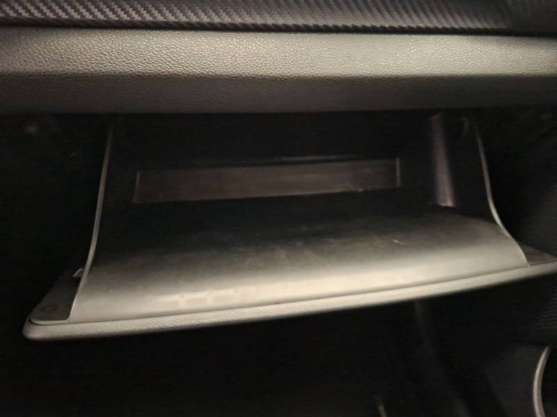 Kia Stonic - Photo 36