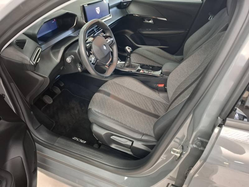 Peugeot 208 - Photo 20