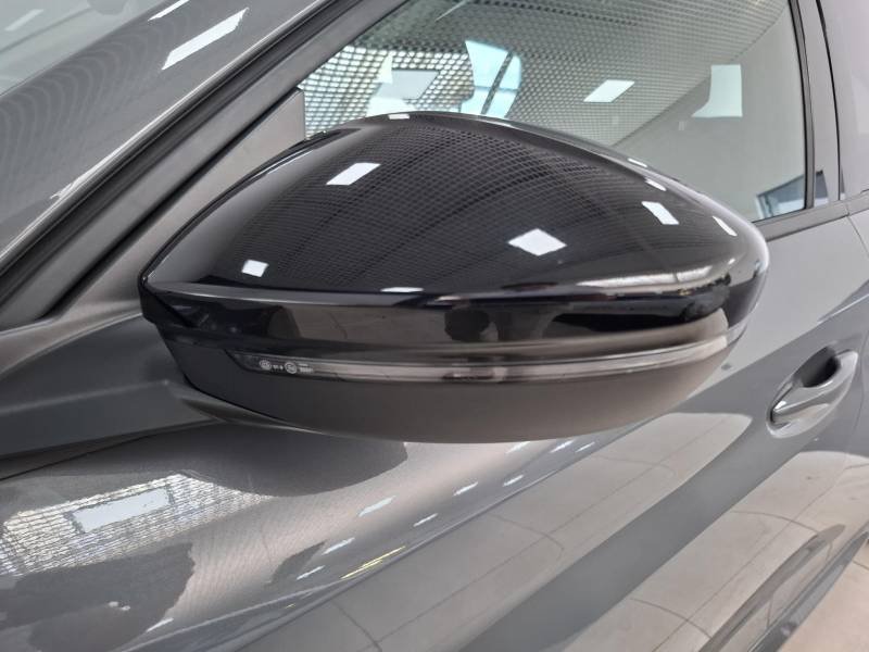 Peugeot 208 - Photo 32