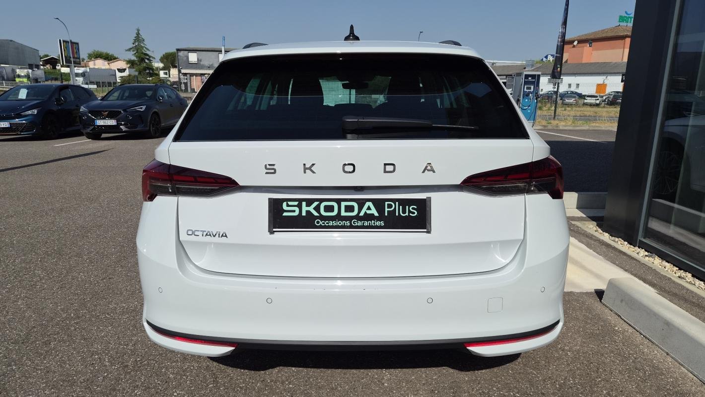 Skoda Octavia - Photo 4