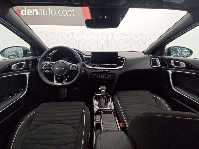 Kia CEED - Photo 12