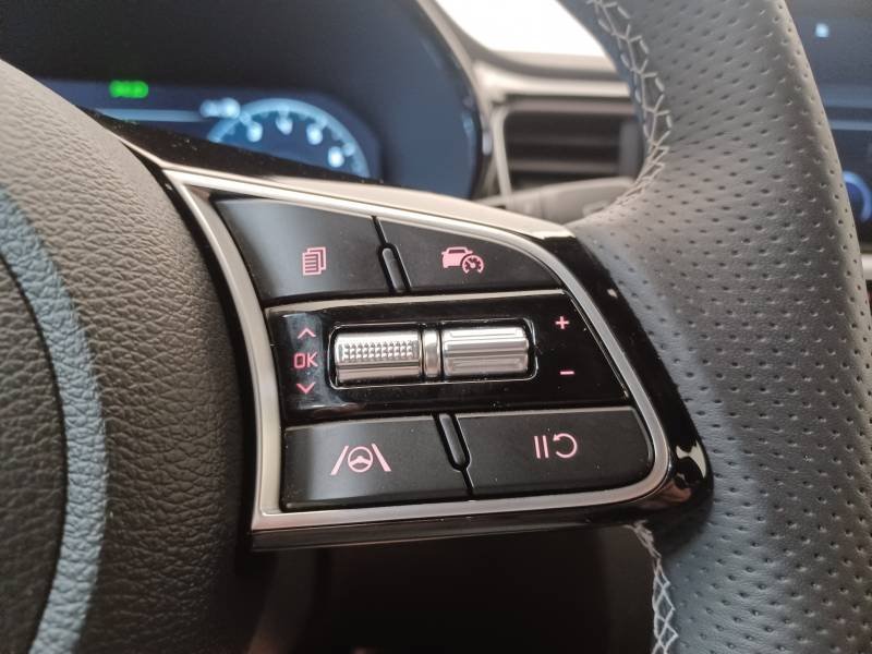 Kia CEED - Photo 25