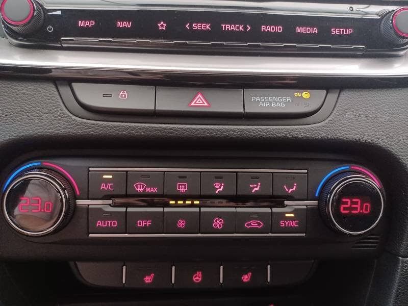 Kia CEED - Photo 28