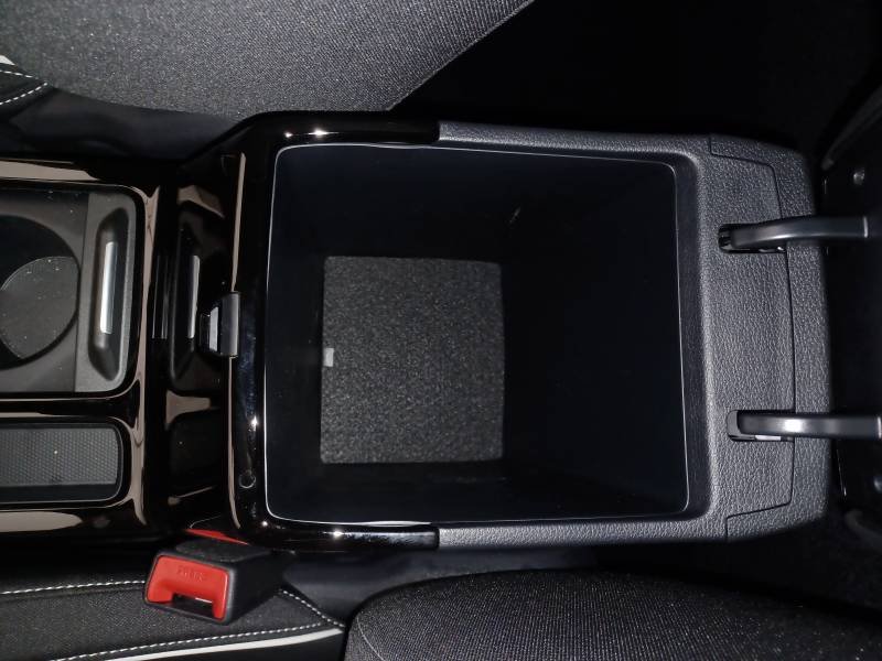 Kia CEED - Photo 32