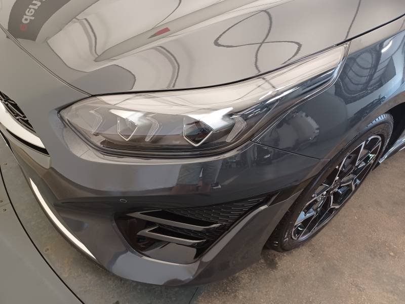 Kia CEED - Photo 37